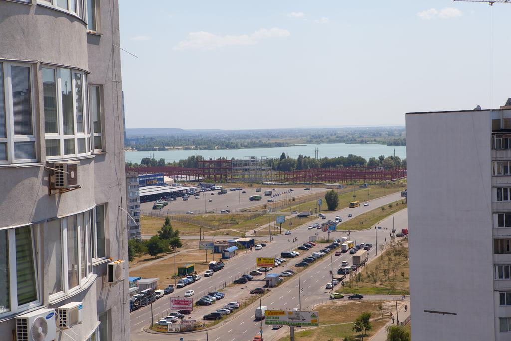Apartment In 2 Min From Poznyaky Metro Station Kiev Buitenkant foto